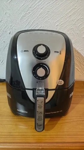 Fritadeira Elétrica Air Fryer Mondial Grand Family 5,5L - NOVO 220v