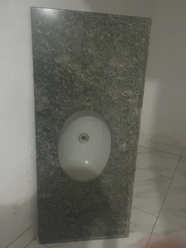 Pia de banheiro