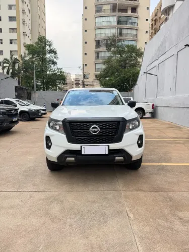 Nissan Frontier S CD 4X4 2.3 TB Diesel Mec. 2023