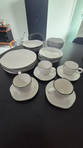 Aparelho de Jantar Chá 24 Peças Oxford Redondo Porcelana Branco e Marrom Maresia