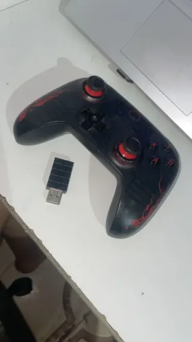 Controle Gamer , funciona bluetooth ou usb sem fio