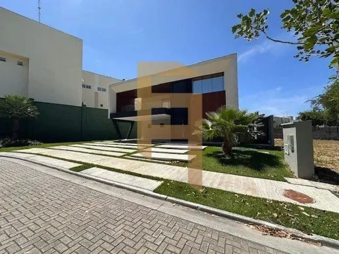 Ótima Casa Duplex no Cond Azur Condomínio Lago