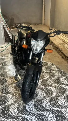 CB 300 VENDO OU TROCO