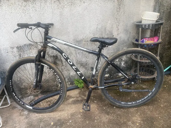 Vende-se bicicleta 