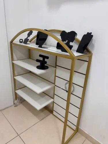 Suporte para jóia e cosméticos 