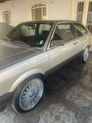 Volkswagen Gol Geração I GTS 1.8 8V Álcool Mec. 2P 1989