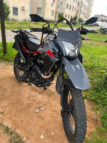 Shi 175 efi cinza