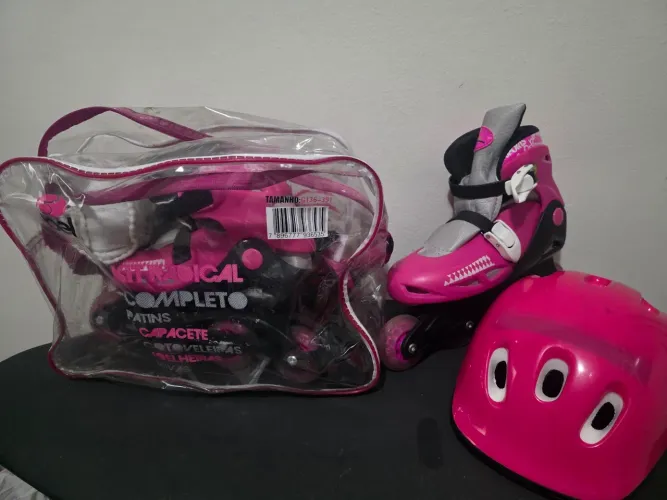 Patins rosa G ajustável (36 ao 39)