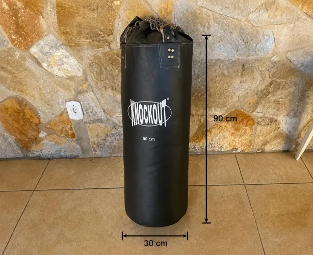 Saco de pancada Knockout 90cm (somente retirada)