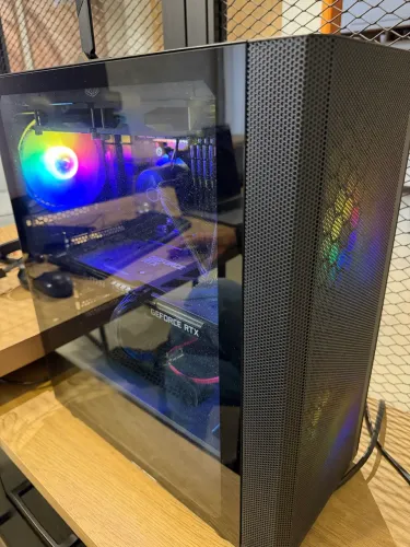 PC Gamer / Edição / IA- AMD Ryzen 7 7700 + RTX 3060 8GB + 64 GB DDR5 + 9 TB + Periféricos