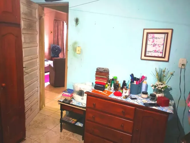 Casa de 2  quartos na Águas lindas por R$ 90.000