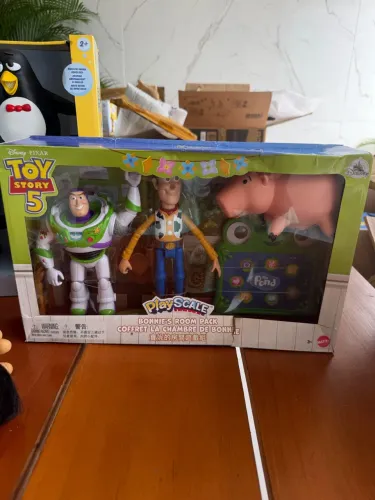 TOY STORY