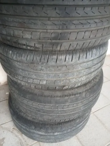 Pneus aro 16 semi novos 