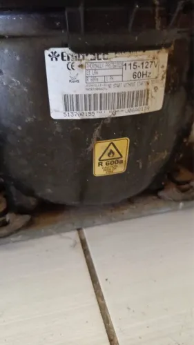 Motor de geladeira 