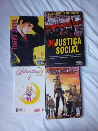 Mangás e livro