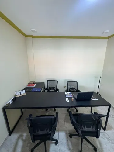 Mesa Industrial Sob Medida - Estilo, Resistência e Exclusividade
