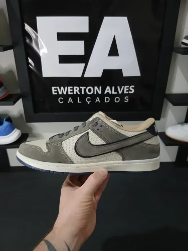 Tênis Nike Dunk novo na caixa tamanho 41 a pronta entrega - Envio rápido 