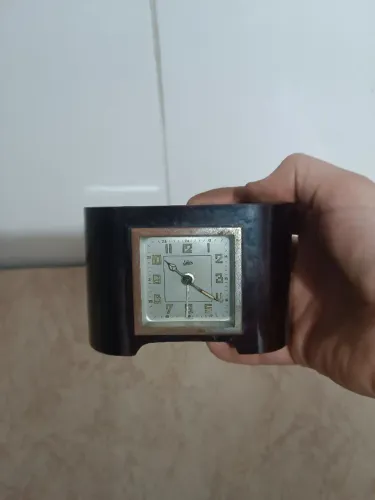 Vendo relógio antigo alemão, despertador.