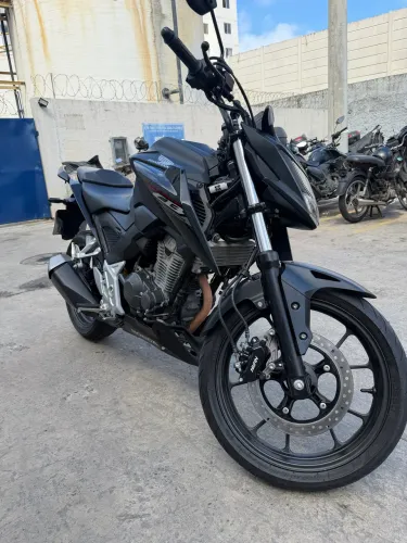 HONDA CB300F TWISTER 2025