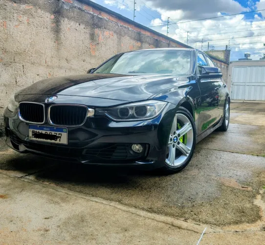 BMW 320I A Modern/sport TB 2.0/a.flex 16V 4P 2013