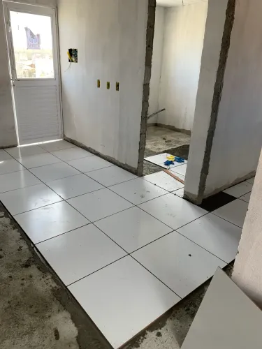 Serviços de pedreiro elétrica hidráulica telhados