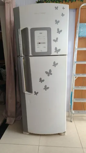 Vendo geladeira!