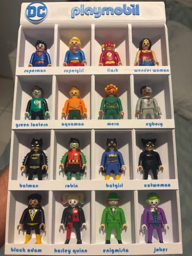 Coleção DC Comics KinderOvo.