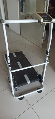 Esteira mecânica R$300,00