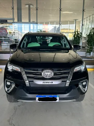 Toyota Hilux SW4 SRX 4X4 2.8 TDI 16V Dies. Aut. 2020