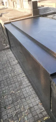 jazigo perpétuo no cemitério são francisco xavier