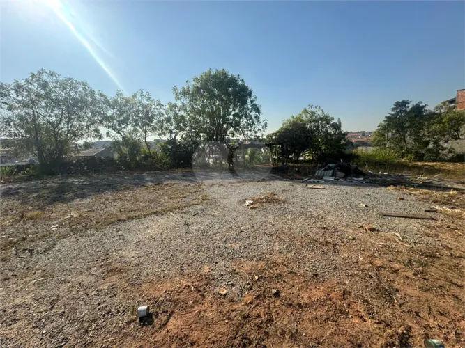 Terreno à venda 125m²