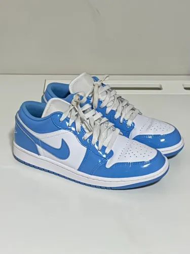 Tênis Nike Jordan 1 TAM. 40