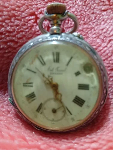 Relógio de bolso antigo marca Ad Tissot de prata.