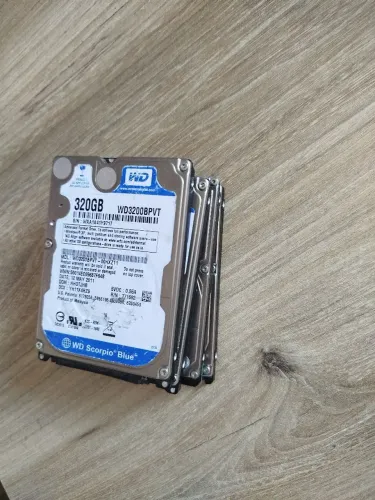 Lote 4 HDs de notebook 320 Gigas