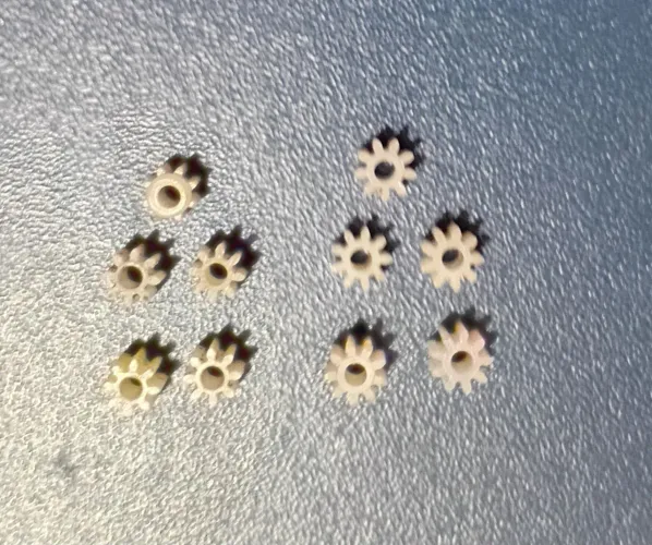 Autorama lote com 10 pinhões para motores