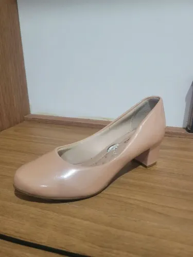 Sapato Feminino Scarpin Salto Médio nude
