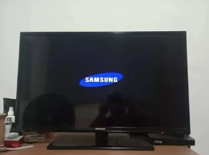 TV Samsung 32" ( perfeito estado)