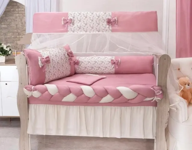 Protetor de berço americano Floral Rosê com trança + saia - enxoval menina