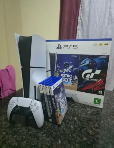 PS5 MIDIA FÍSICA COM JOGOS