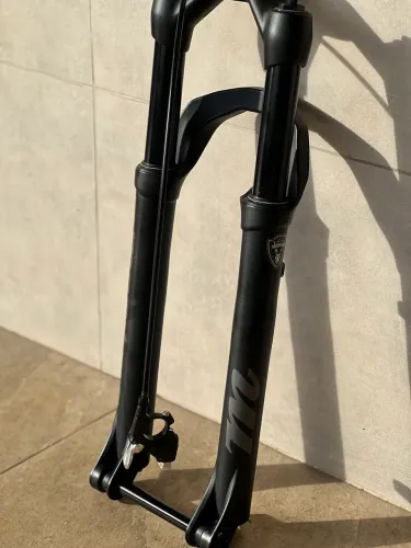 Suspensão manitou