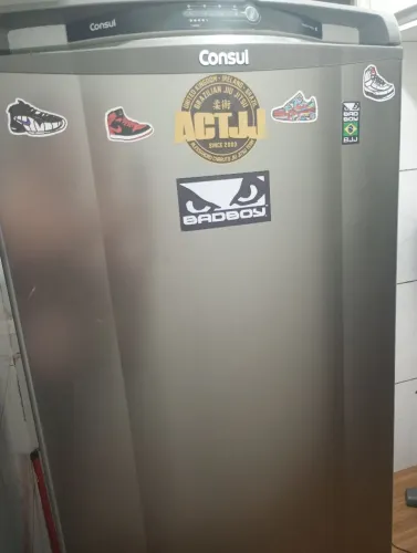 Geladeira Inox Consul