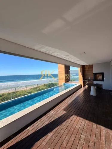 COBERTURA EXCLUSIVA FRENTE MAR NO ICONIC HOME & RESORT | MORRO DAS PEDRAS FLORIANÓPOLIS