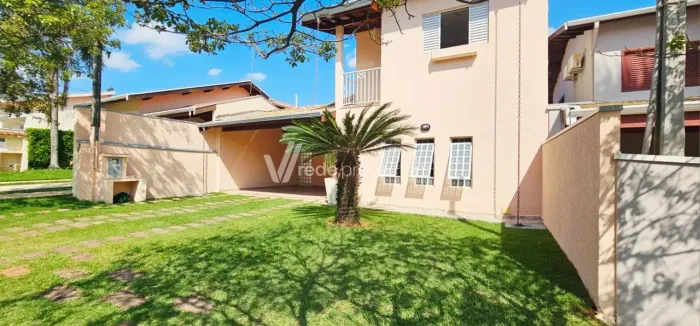 Sobrado para venda e locação, no Residencial São Joaquim em Valinhos.