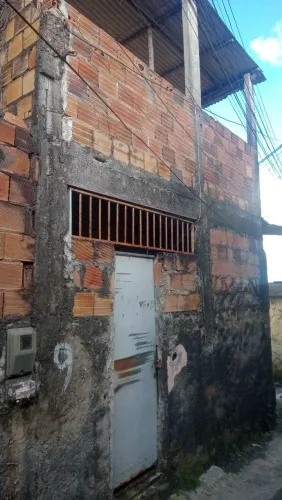 Casa em a venda em Valéria.