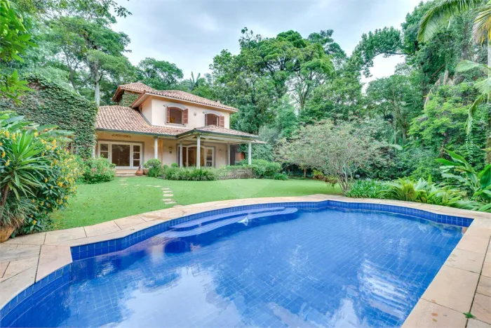 Casa à venda com 4 suítes no condomínio Chacara Flora, São Paulo - SP