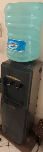 Bebedouro água gelada Advanced plus 127 V R$ 250,00