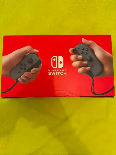 Nintendo Switch Cinza - (32gb) memória interna.