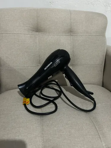 Secador de cabelo 