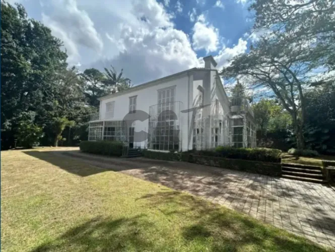 Casa de Condomínio - 4 Dormitórios (1 Suíte) à Venda Chácara Flora - São Paulo/SP