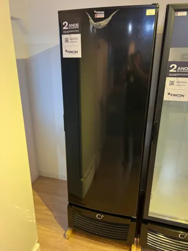 Freezer pra congelados 569 litros com 2 anos de garantia novo 